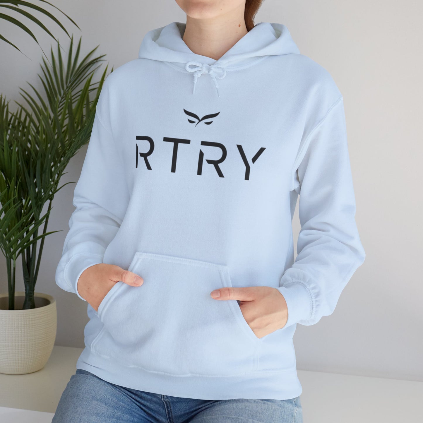 RTRY Heavy Blend Hoodie – Classic Fit & Everyday Comfort